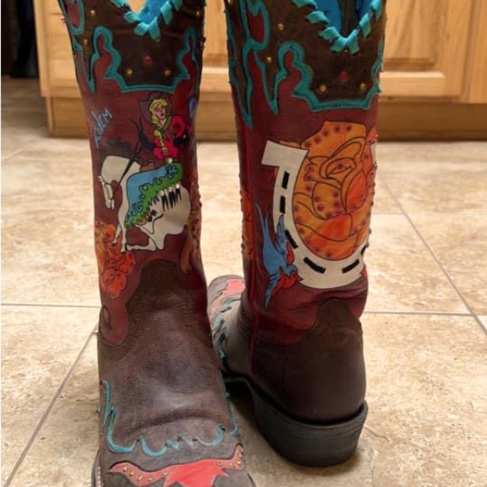 Limited edition Bronco Billy women Ariat Boot.